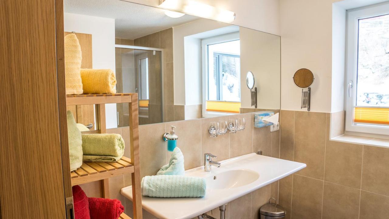 Haus Steissbach Apartment Sankt Anton am Arlberg Bagian luar foto